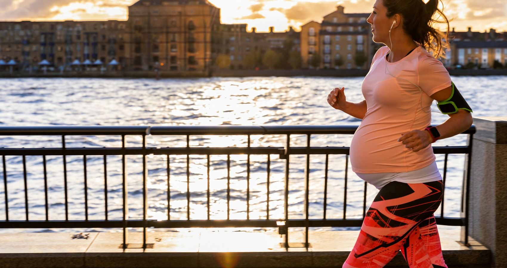 Running While Pregnant Safety Explained 